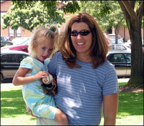 Teri Hemphill with Daughter Nikki